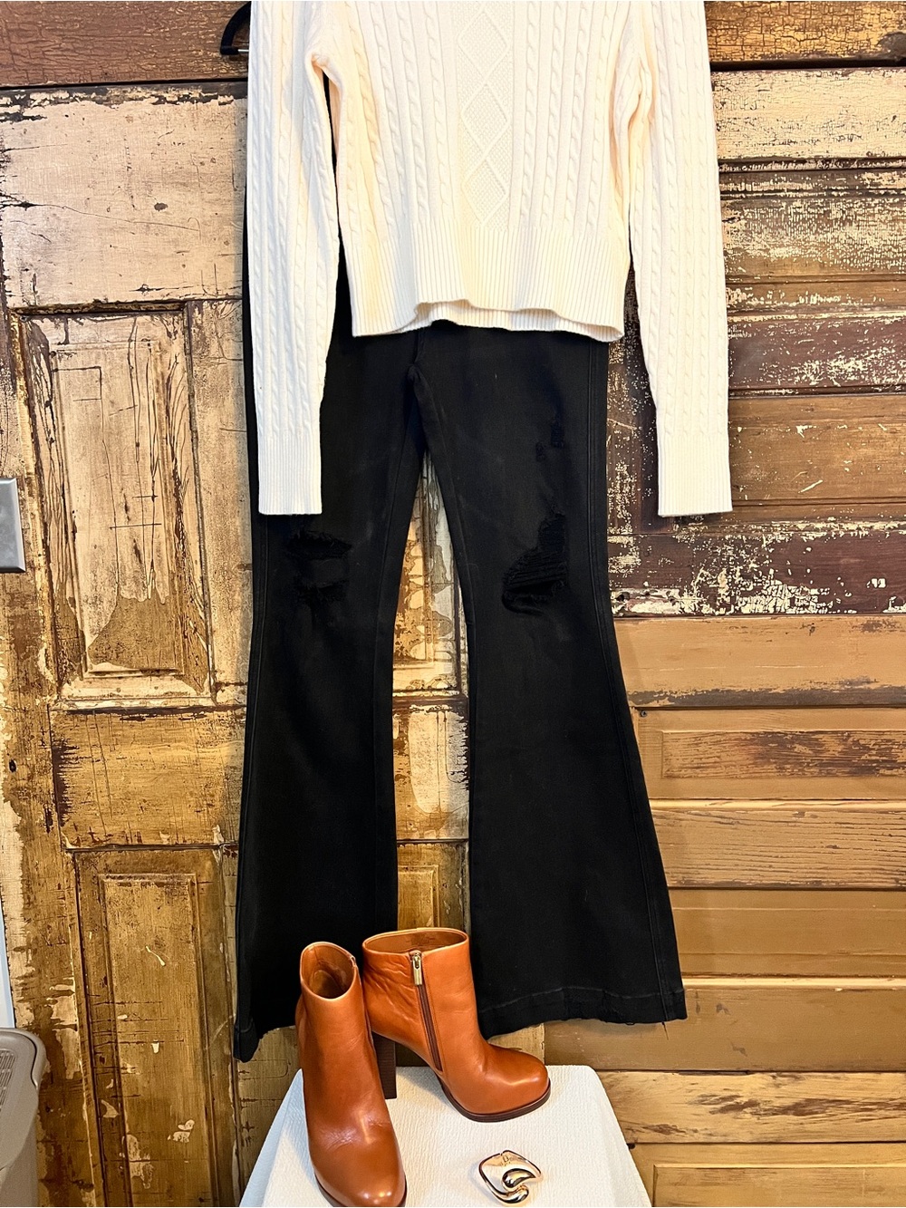 Judy Blue Black High Rise Flare Jeans | Distressed Stretch Denim | Size 27